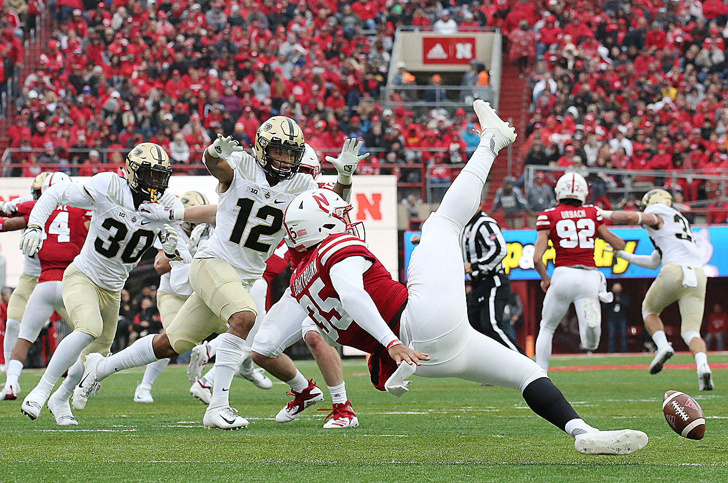 p10-01-18UNLfbPurdue4.jpg